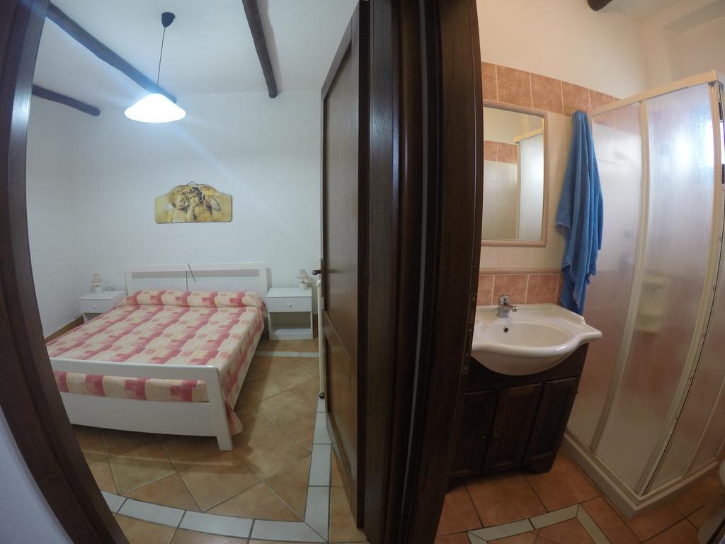 Appartamenti Con Vista Panoramica Санта Мария Наварезе Екстериор снимка