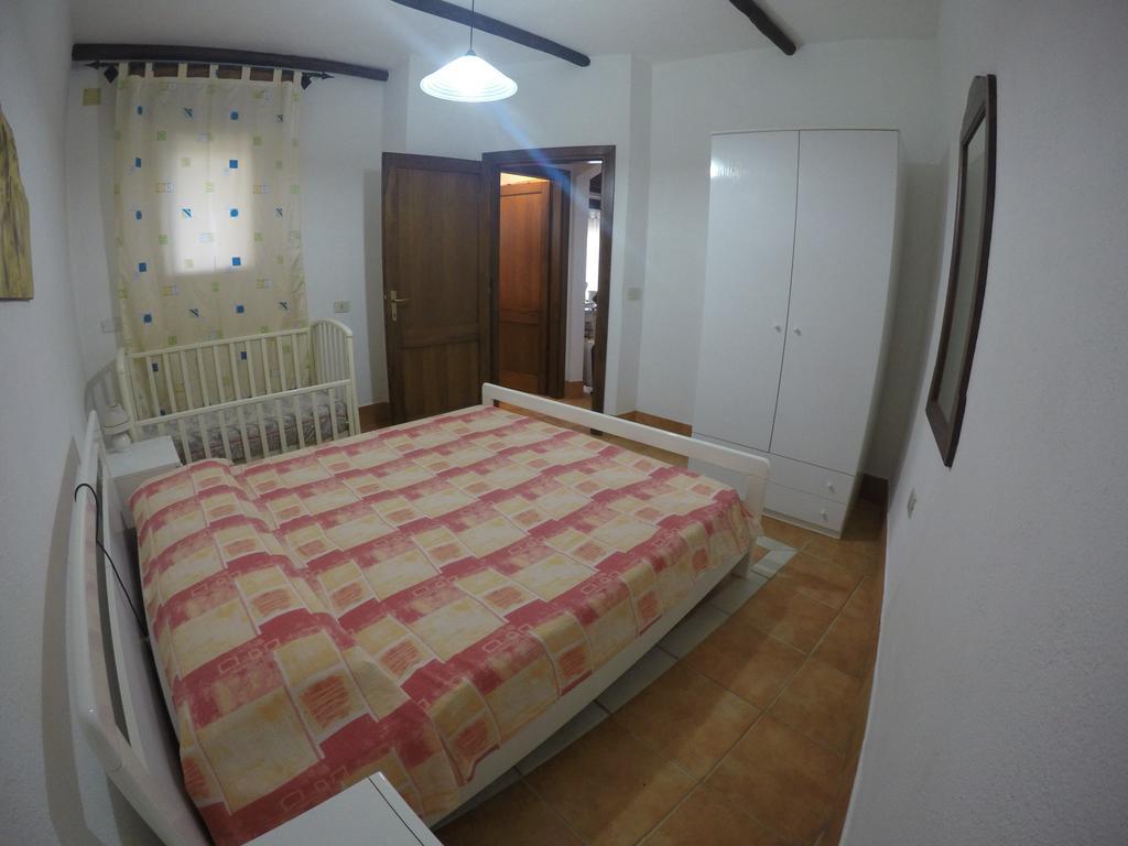 Appartamenti Con Vista Panoramica Санта Мария Наварезе Екстериор снимка